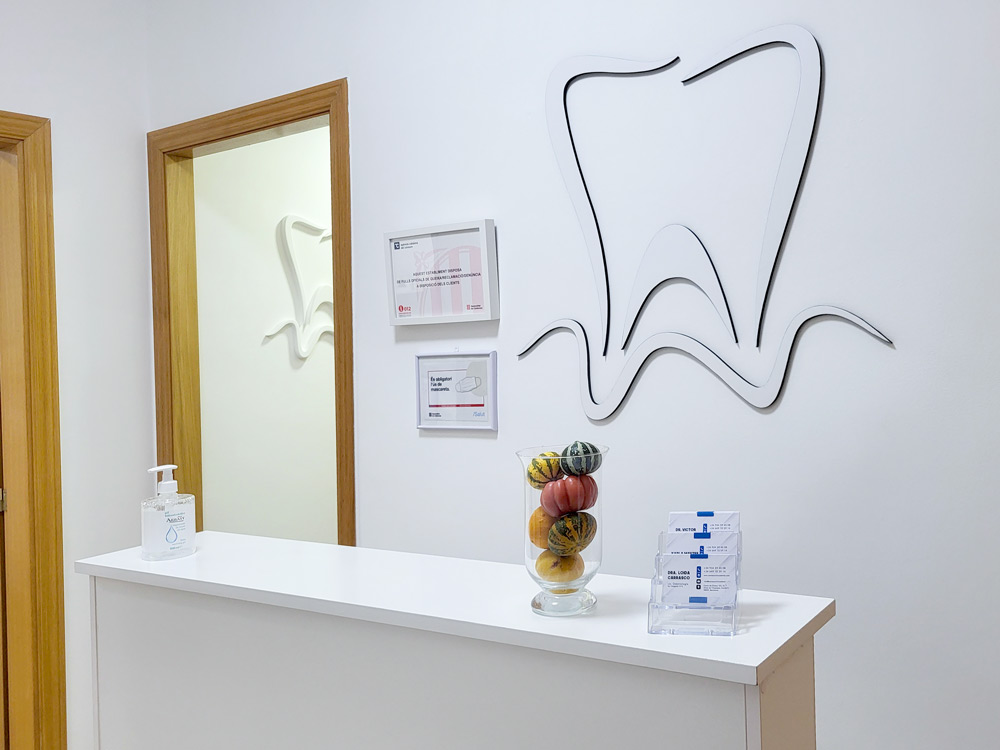 Recepción - Carrasco Clínica Dental Barcelona